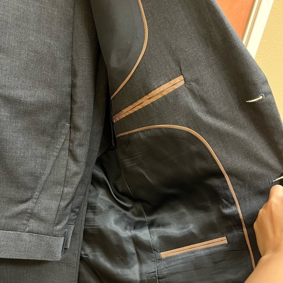 BCBG Attitude Wool Men’s Suit sz 40 - Picture 4 of 5